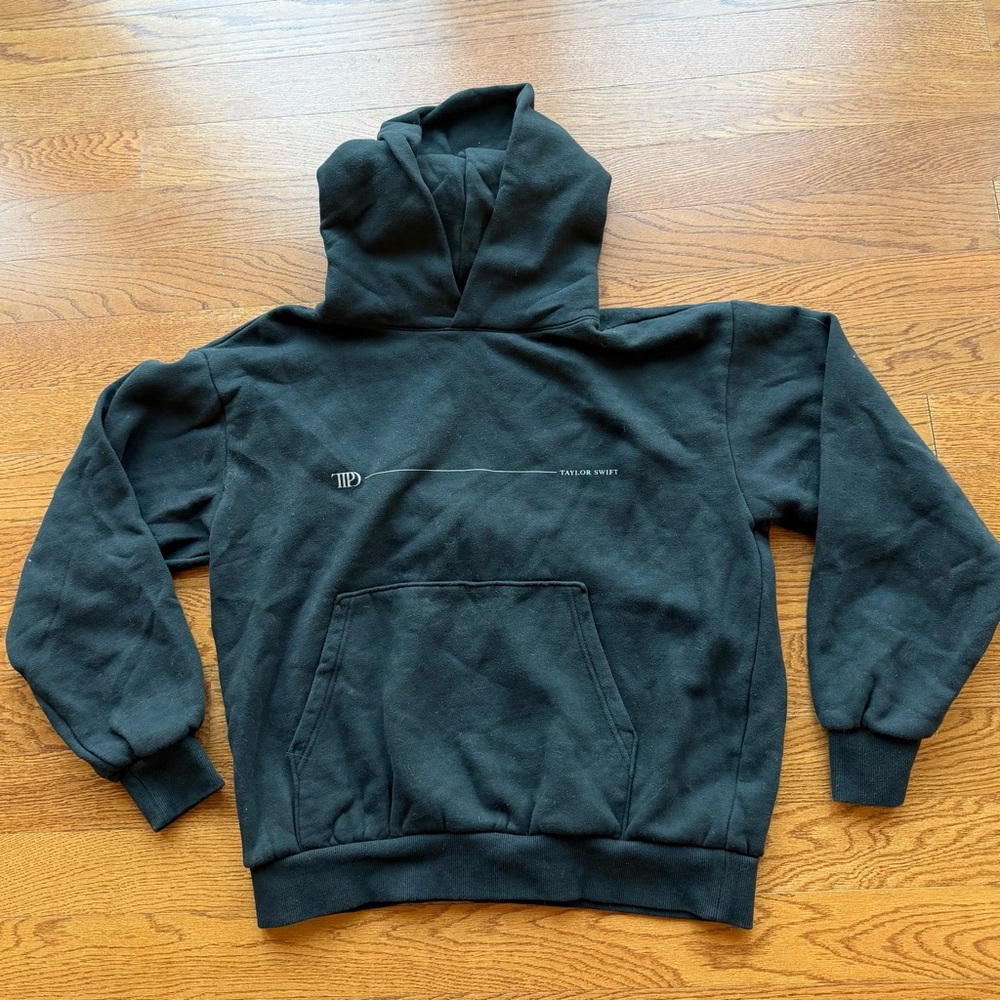 Taylor Swift Tortured Poets Society sweatshirt in excellent condition